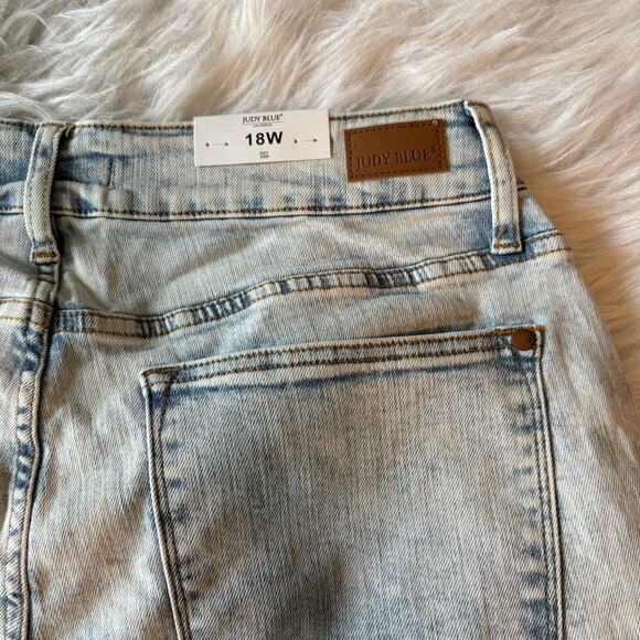 Judy Blue Jeans Women 18W Blue Denim Ultra Acid Wash Slim Fit High Waist NWT - Picture 6 of 11